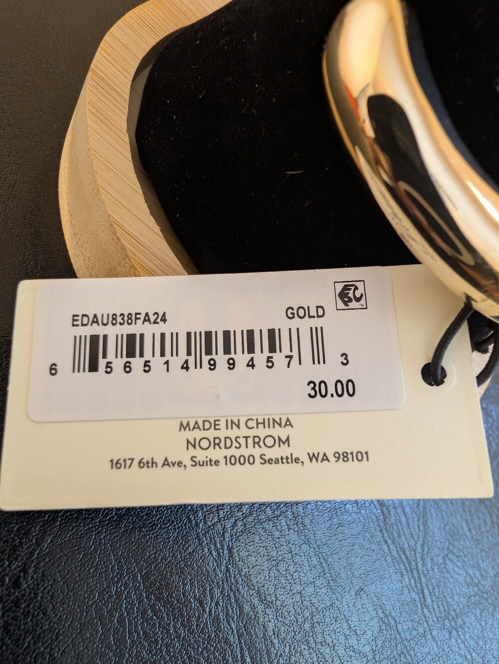 Nordstrom Open Edit Gold-Tone Cuff Bracelet- Retail $30 - Picture 3 of 7